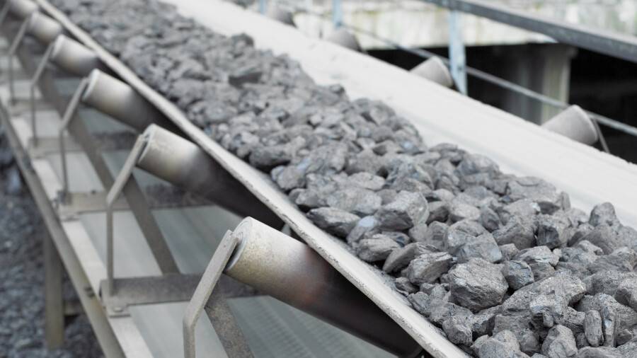 Пример применения датчика наличия препятствия на конвейерной ленте INNOLEVEL серии BHS